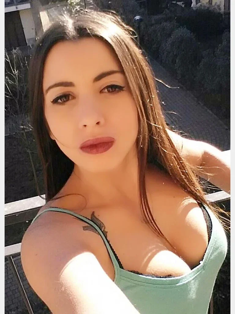 Diyarbakır Hazro escort görseli